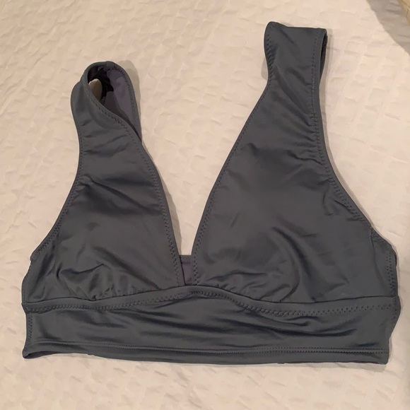 Wire-free Bralette Swim Top - Picture 1 of 5